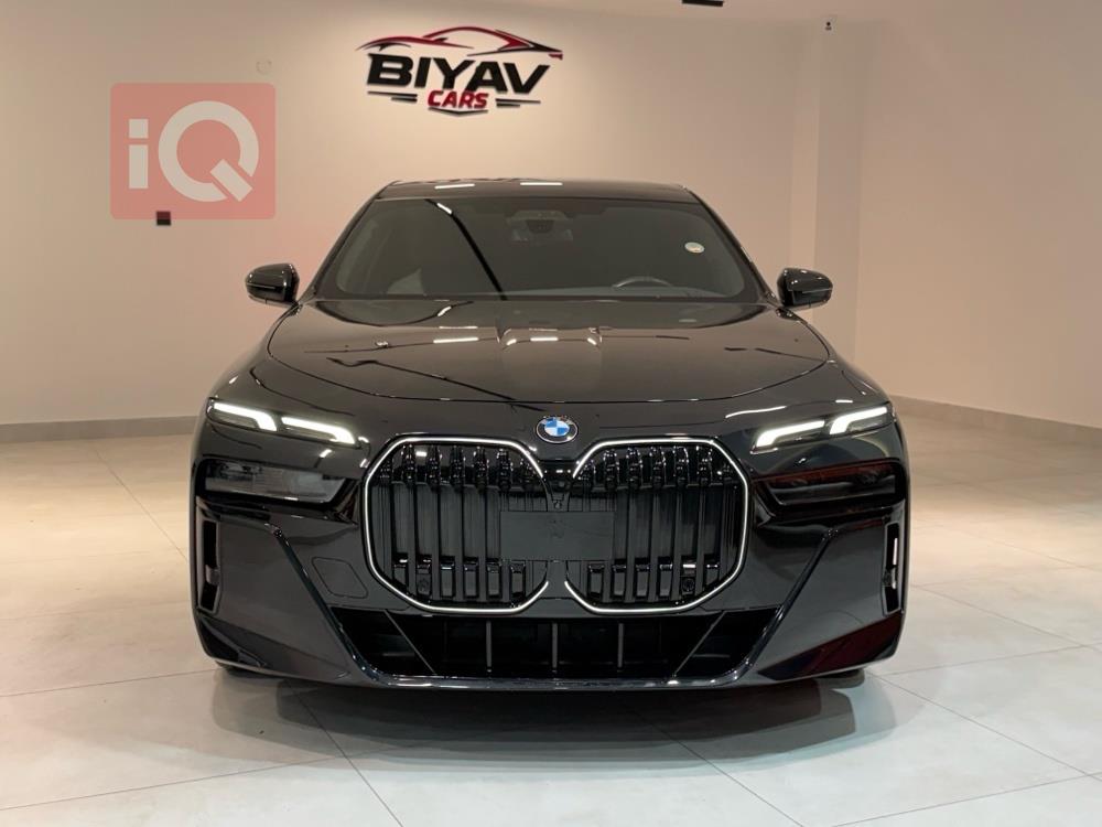 https://cdn.iqcars.ioe3d754a2-11e3-4bc5-a24a-66fad87456b4_0.jpg